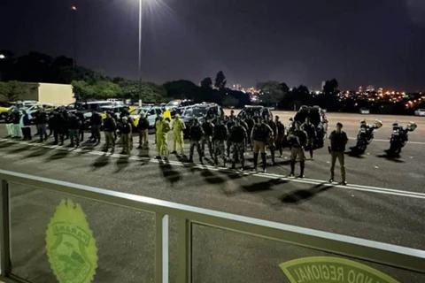 Forças de segurança realizam ação de fiscalização aos estabelecimentos comerciais de PG