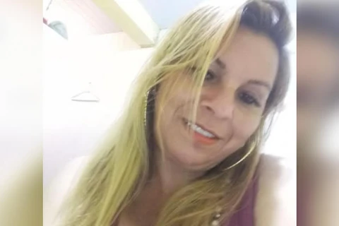 Filho suspeito de envolvimento com tráfico de drogas mata própria mãe e tenta matar irmãos; diz policia