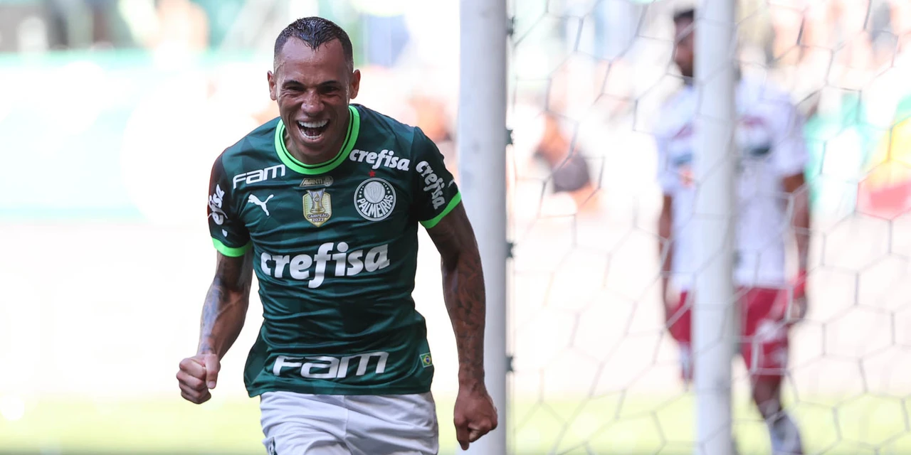 Palmeiras vence Fluminense e mantém vantagem na liderança do Brasileirão
