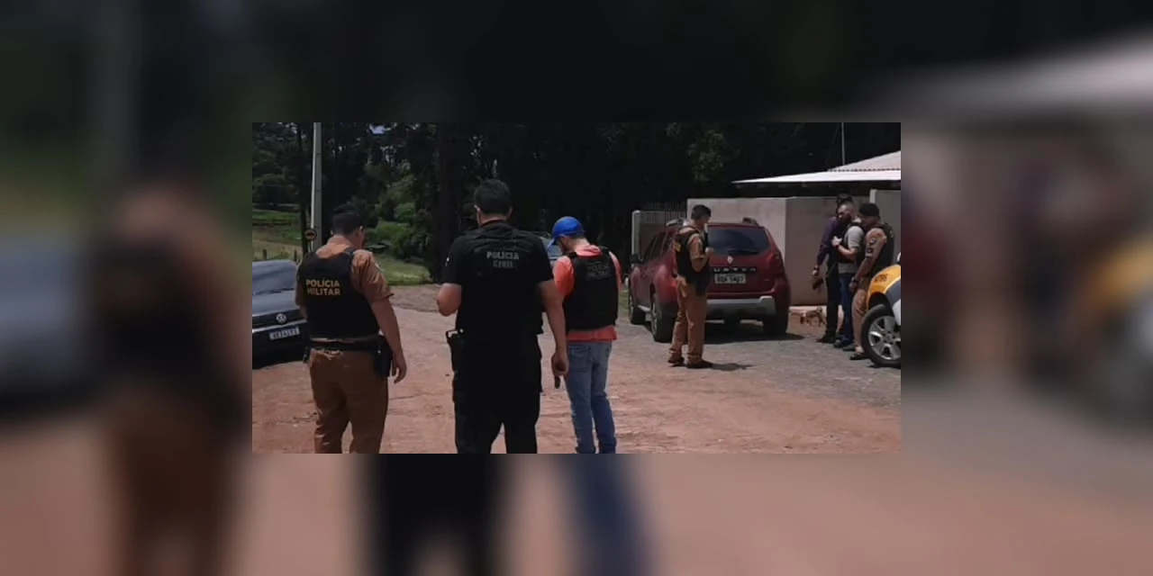 Homem acusado de latrocínio tentado, corrupção de menores e posse ilegal de arma de fogo é preso em Teixeira Soares