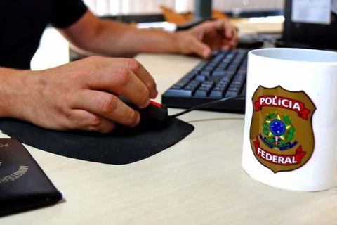 Brasileiro foragido em Portugal é extraditado para o Brasil