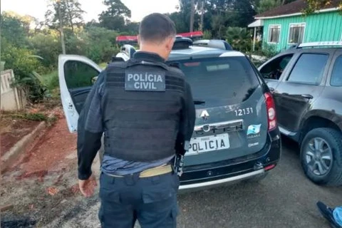 Mulher é presa suspeita de uma série de estelionatos em Irati