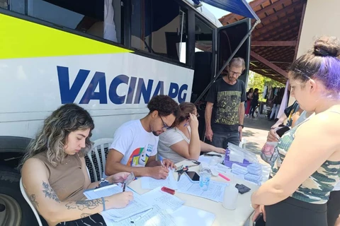 Ônibus da Vacina aplicou mais de 66 mil doses em Ponta Grossa