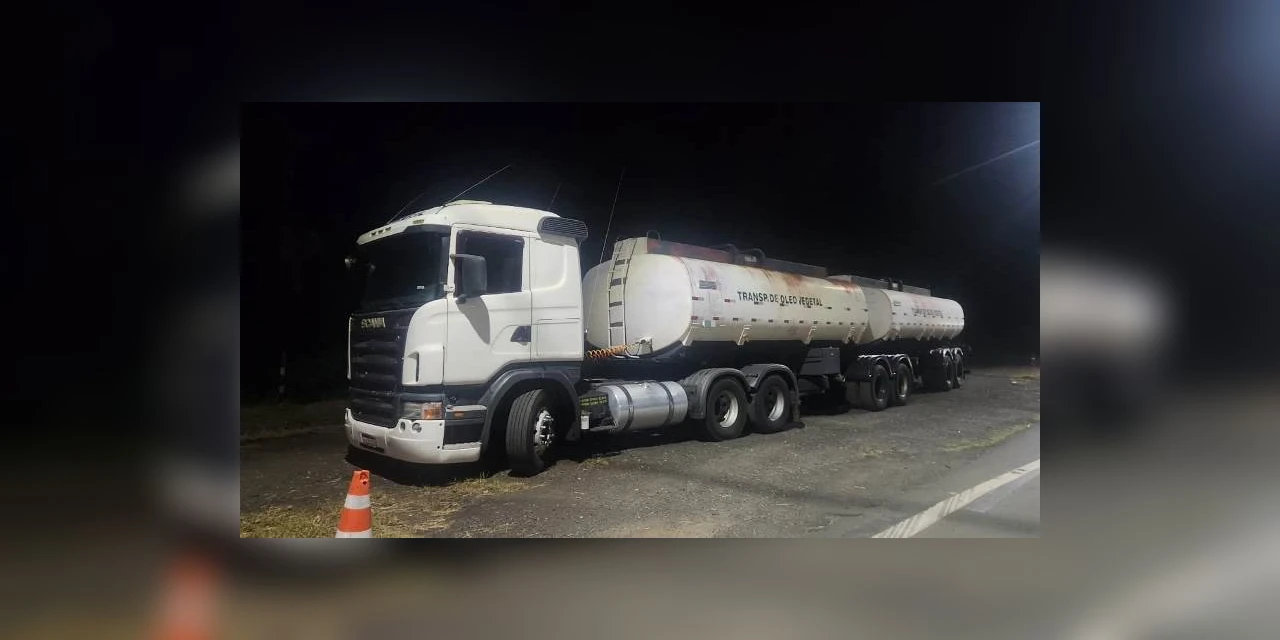 Motorista é feito refém em roubo de caminhão carregado de óleo vegetal, em PG