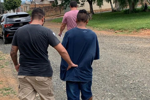 Polícia Civil prende homem que escalava residências para cometer furtos durante a madrugada, em PG