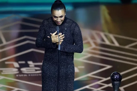 Com homenagem à rainha Marta, Fifa coroa melhores do mundo