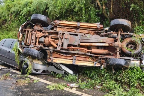 PRF atende acidente com vítimas, na região de Imbaú