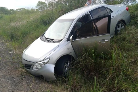 PRF apreende carro clonado após perseguição em PG