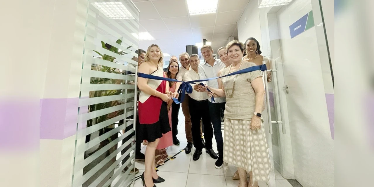 Prefeitura inaugura o Centro Vacina PG