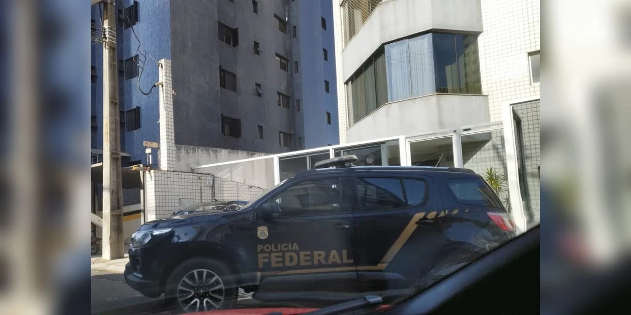 Polícia Federal apura tentativa de golpe de Estado e abolição do Estado Democrático de Direito