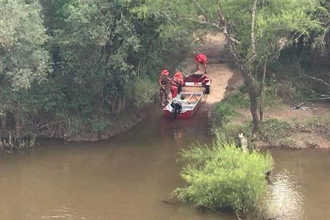Menino, de 9 anos morre afogado em rio de Carambeí
