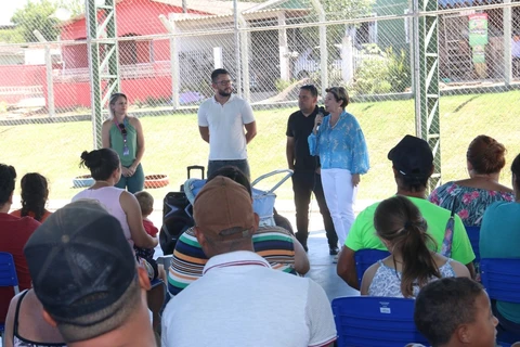 Prefeitura anuncia luz elétrica e saneamento básico para o Ouro Verde II