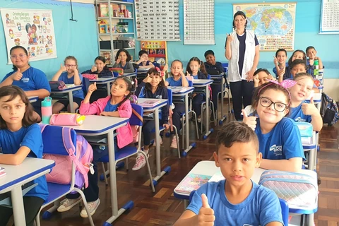 Prefeitura convoca 77 classificados em concursos na área da Educação