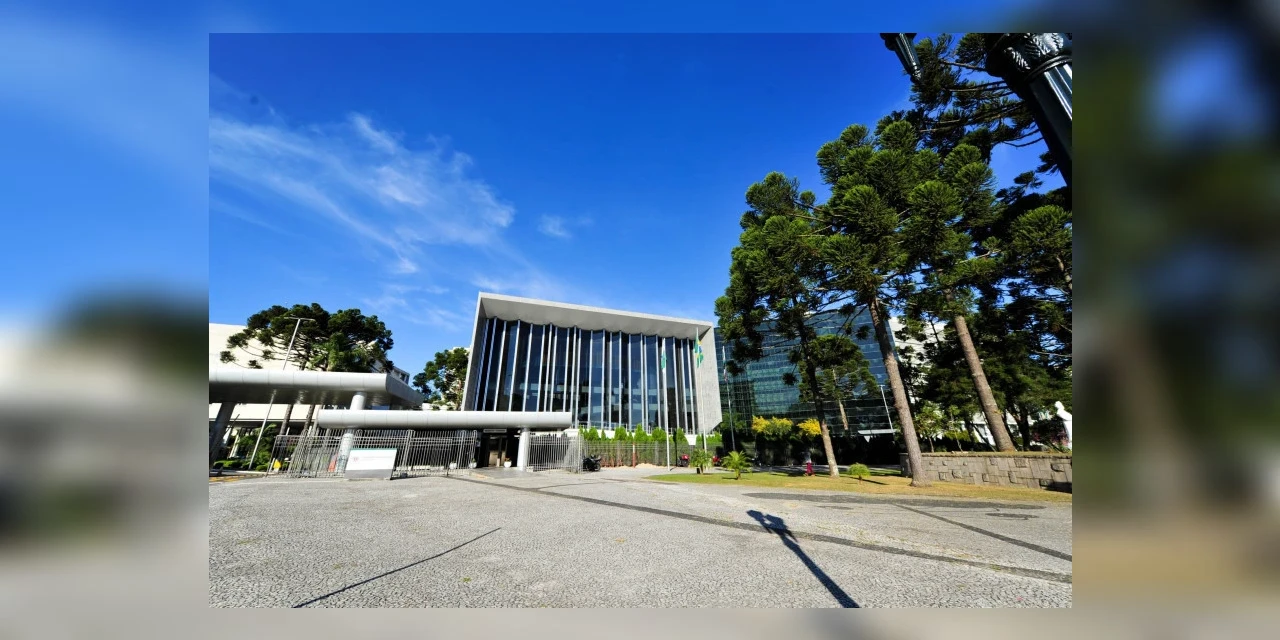 Em apoio ao povo judeu, deputados apresentam moção de repúdio às declarações do Presidente Lula