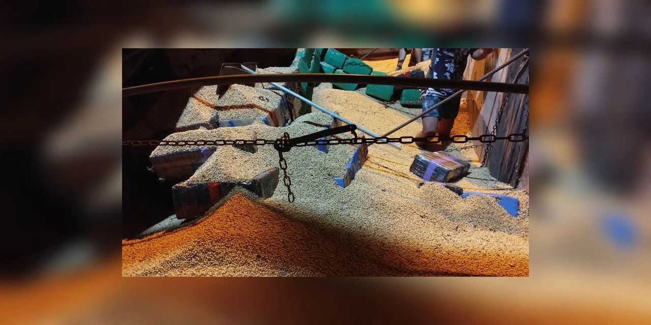Em Irati, operação conjunta apreende 4 toneladas de maconha em meio a carga de soja