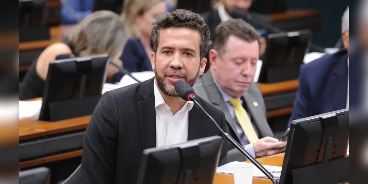 Fux autoriza quebra de sigilos bancário e fiscal de deputado Janones