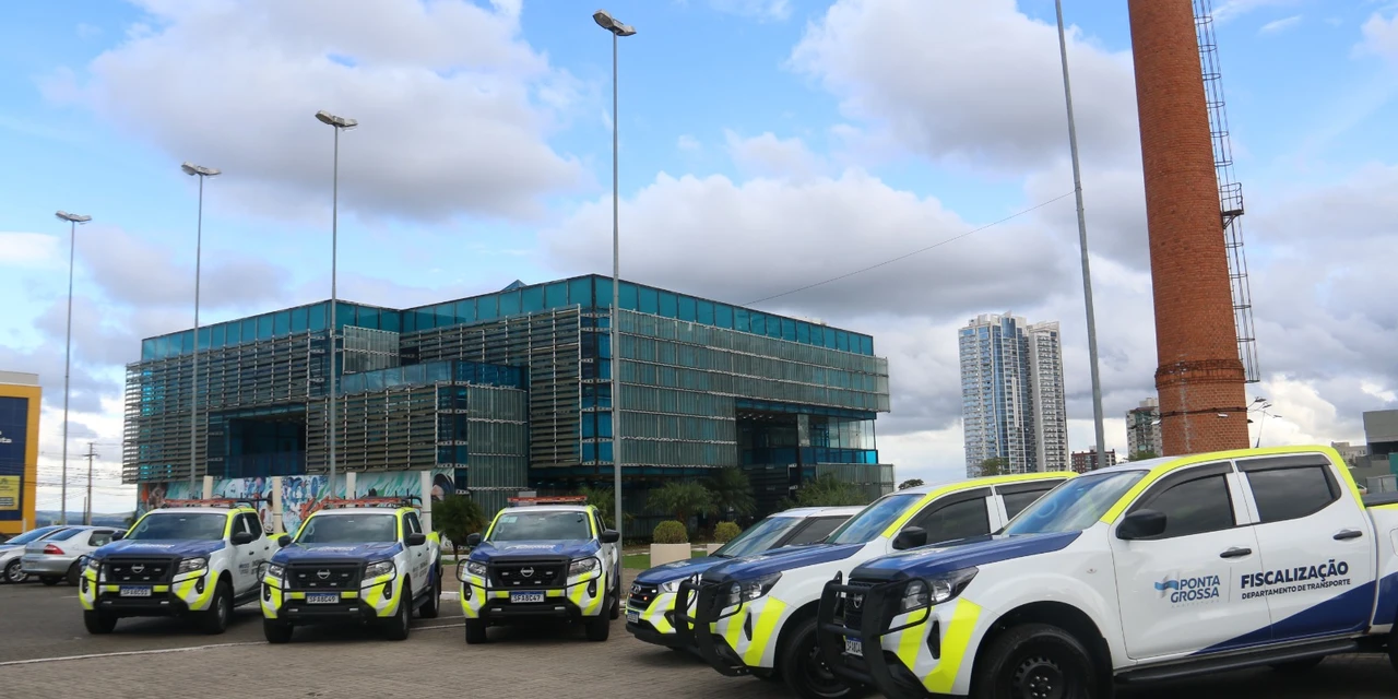 Prefeitura apresenta novos veículos