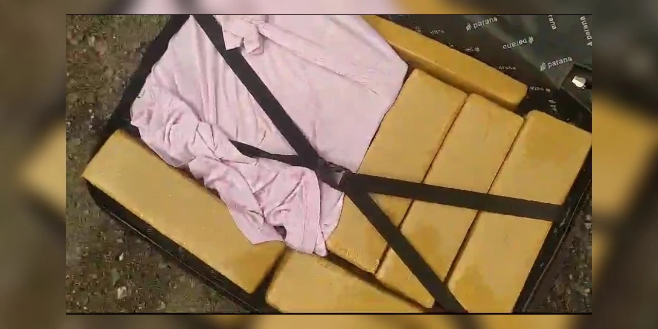 Dois jovens são presos com quase 100Kg de drogas em Porto Amazonas