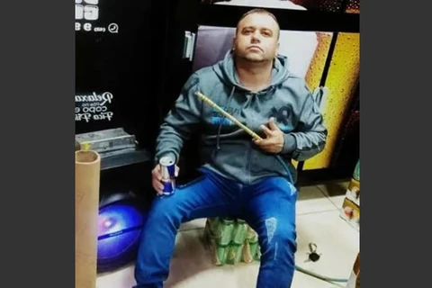 Homem é assassinado dentro de loja de convivência em PG