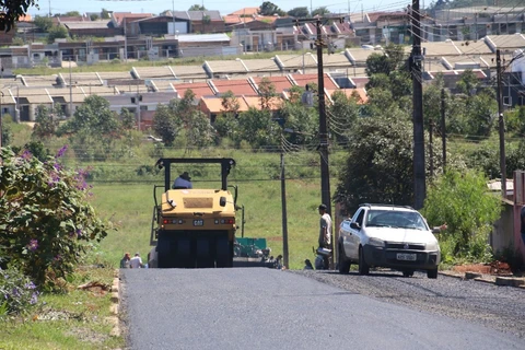 Programa Asfalto Novo avança obras no Jardim Castanheira