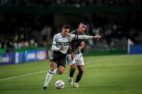 Maringá FC empata com o Coritiba e vai a final do Campeonato Paranaense