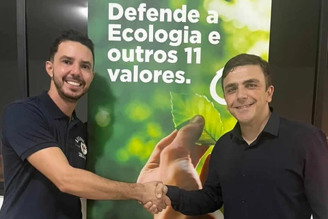 A convite de Aliel, vereador Dr. Erick filia-se ao Partido Verde