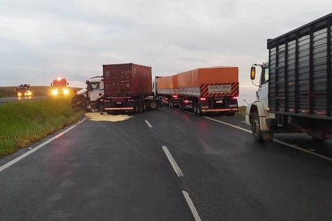 Pane em veículo causa acidente com morte na BR-376 em Ponta Grossa