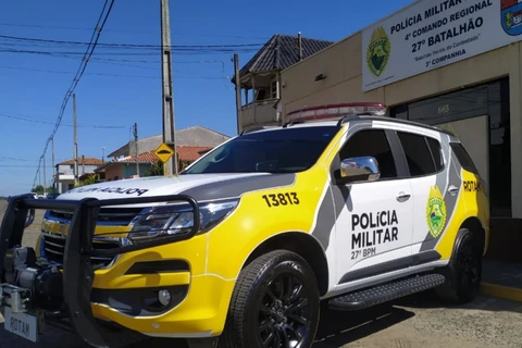 Mulher esfaqueia marido, após briga dele com cunhado em São Mateus do Sul