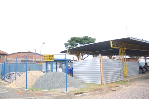 Prefeitura investe mais de R$ 900 mil em acessibilidade nos terminais de Oficinas e Nova Rússia