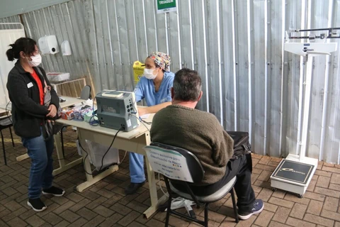 Tenda na UPA Santa Paula agiliza atendimentos de casos suspeitos de dengue