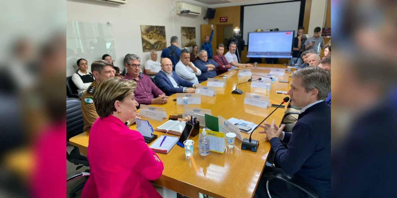 Prefeitura e Grupo Muffato anunciam instalação de nova unidade em Oficinas; investimento de R$ 60 milhões