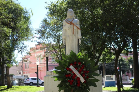 Polícia Militar realiza solenidade alusiva a Tiradentes