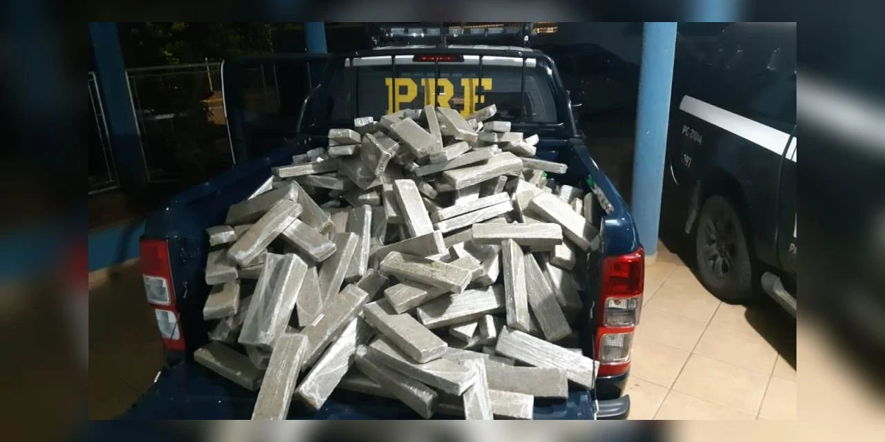PRF apreende veículo clonado, carregado com mais de 1,5 tonelada de maconha, em Tibagi