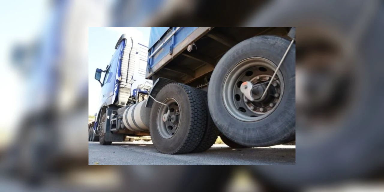 Arteris inicia cobrança de tarifa por eixos suspensos nos pedagios do PR e outros estados