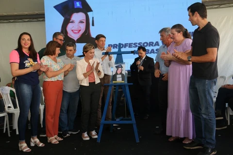 CMEI recebe nome de professora vítima de acidente de transito em Ponta Grossa