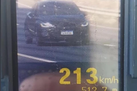 PRF flagra veículo a 213 km/h na BR-376, em Tibagi