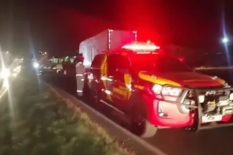 Homem morre atropelado na BR-376, em PG