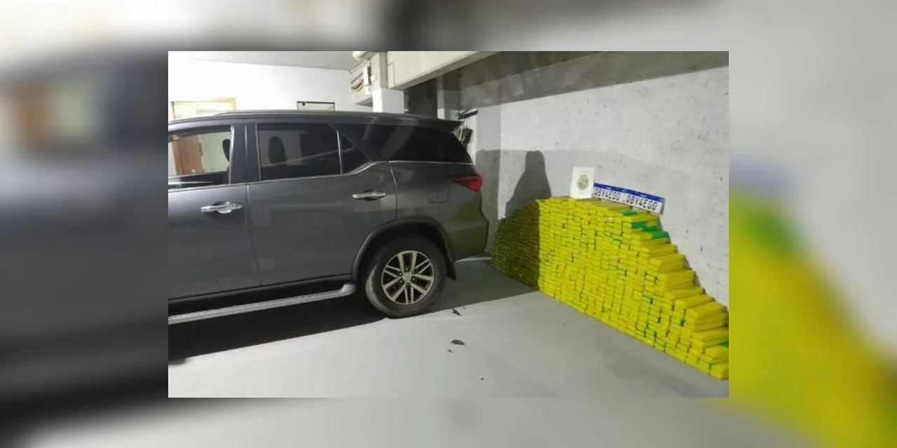 Menor é apreendido com quase 600 kg de maconha e carro roubado em Prudentópolis