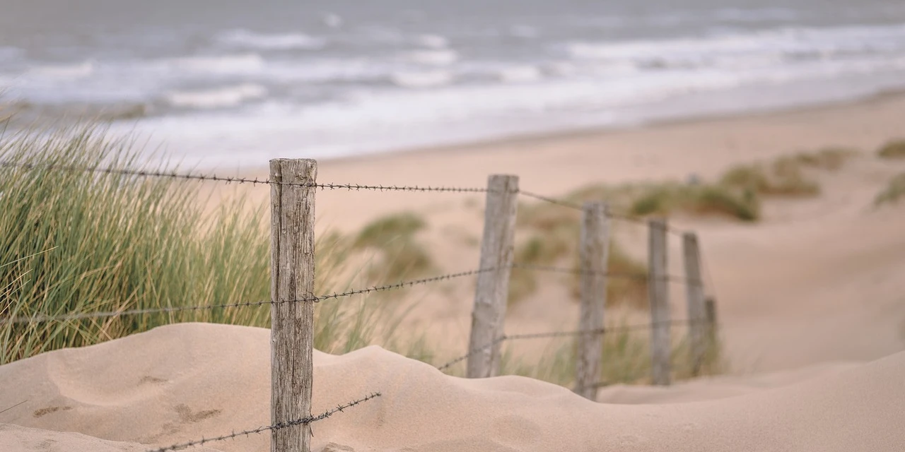 Governo quer barrar projeto que pode privatizar acesso a praias