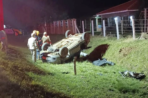 Adolescente de 14 anos morre e outras 2 pessoas ficam feridas na PR-438, em Guaragi