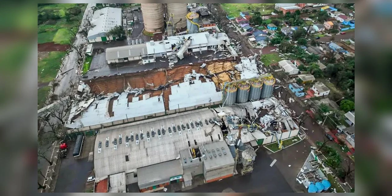 Microexplosão atinge município gaúcho de São Luiz Gonzaga