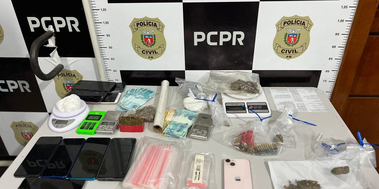 ‘Operação Advertência’ prende trio com drogas, armas e dinheiro na região