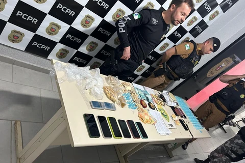 PC e PM apreendem grande quantidade de drogas e 4 suspeitos de trafico na região