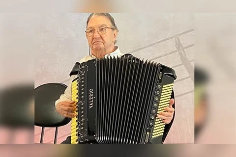 Caçulinha, músico do Faustão, morre aos 86 anos