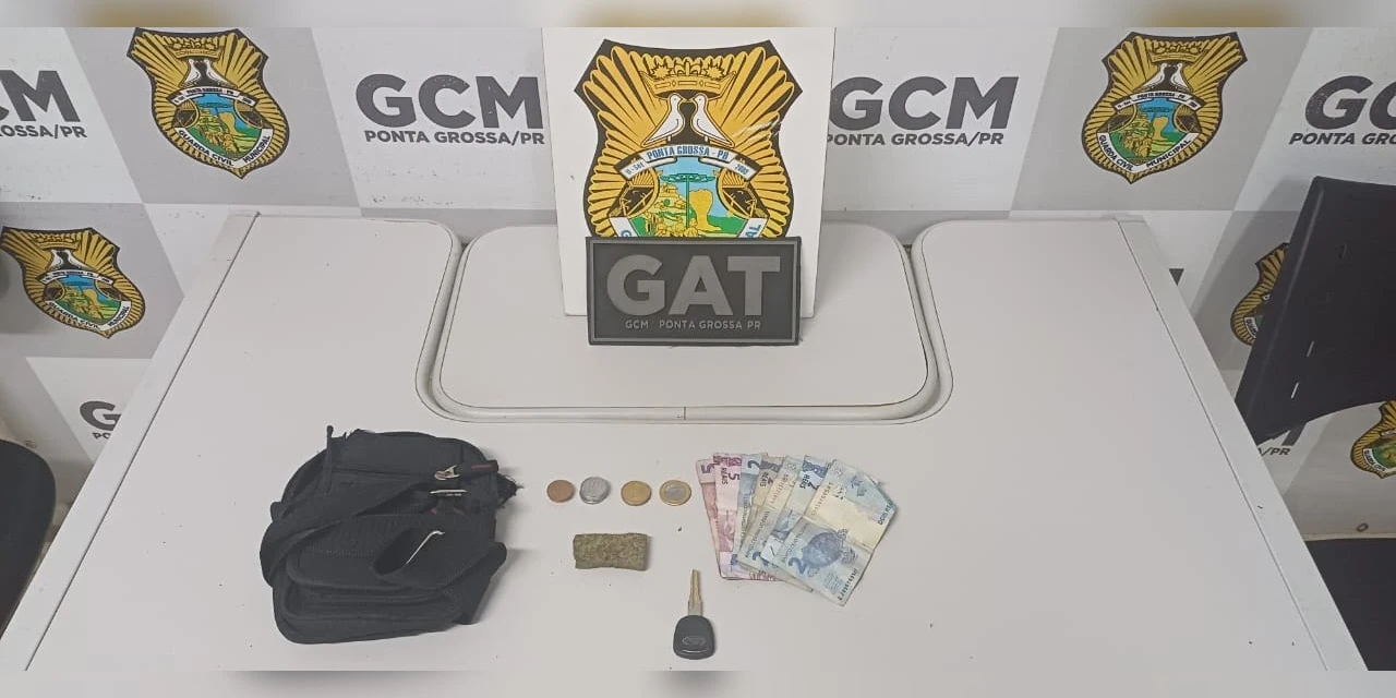 Carro furtado é trocado por 10 gramas de droga em PG