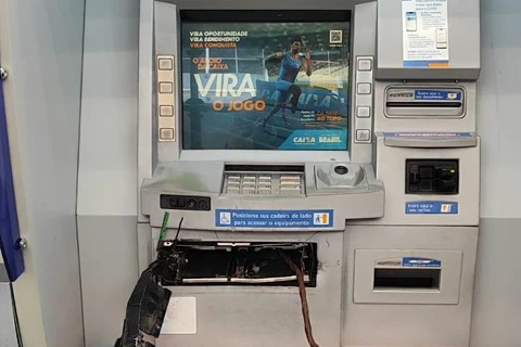 Três suspeitos de furto na Caixa Econômica são presos pela PM em PG