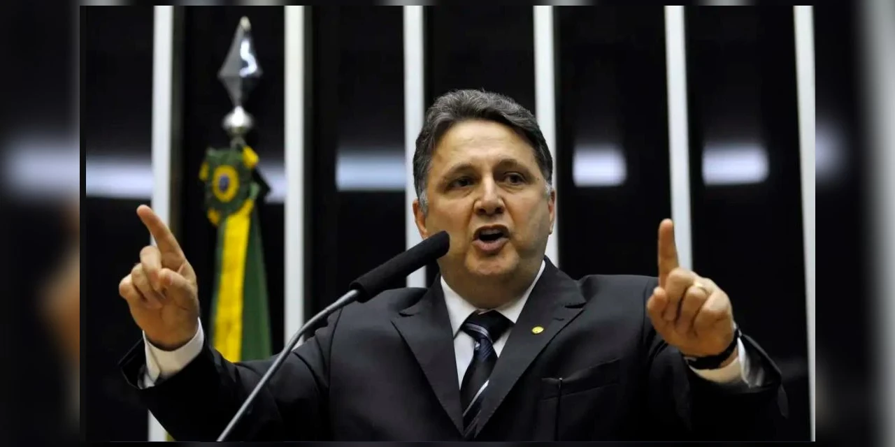 STJ mantém candidatura de Anthony Garotinho a vereador no Rio