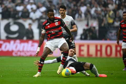 Flamengo empata com o Corinthians e garante vaga em mais uma decisão de Copa do Brasil