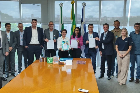 Prefeitura assina contrato com a Caixa Econômica para a construção de 64 casas