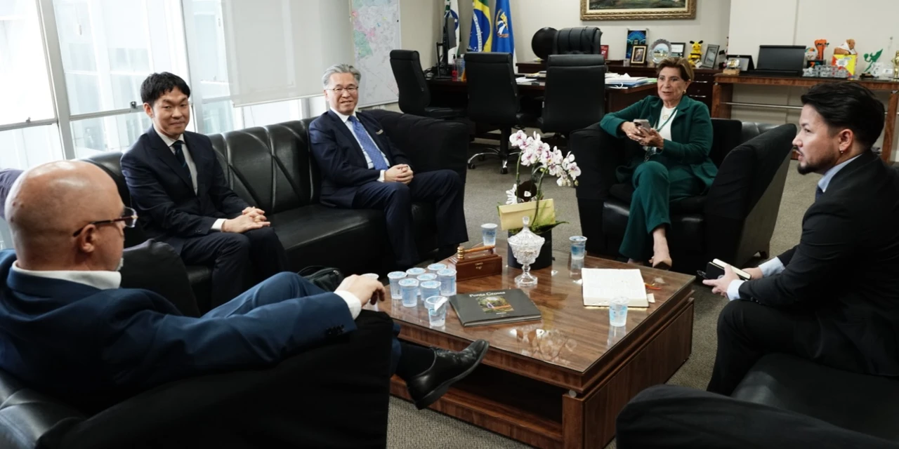 Cônsul-geral do Japão visita a Prefeitura de Ponta Grossa